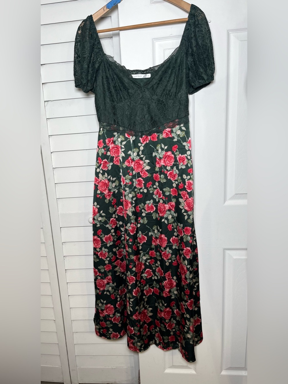 Altar'd State Floral Print Midi Dress Lace Bodice Short Sleeve Size M - Picture 5 of 17